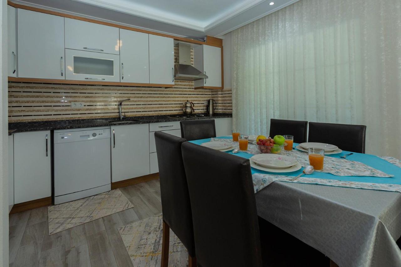 Villa Zehra Далян Екстериор снимка